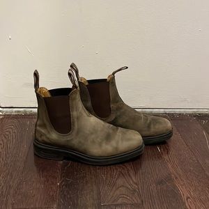 Blundstone Classic Chelsea Boots #585